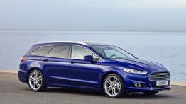Ford Mondeo V Kombi - prawy bok