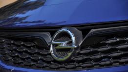 Opel Astra po faceliftingu – mocno się zdziwisz, jak poznasz nowe silniki