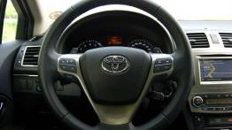 Toyota Avensis Wagon - królowa poprawności