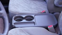 Honda CR-V II - uchwyt na kubek