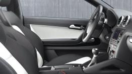 Audi S3 II - widok ogólny wnętrza z przodu