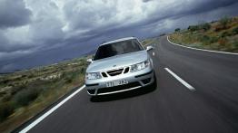Saab 9-5 SportKombi - widok z przodu