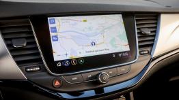 Opel Astra po faceliftingu – mocno się zdziwisz, jak poznasz nowe silniki