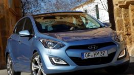 Hyundai i30 II Hatchback 5d - prezentacja w Sevilli - przód - reflektory wyłączone
