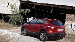 Nissan Qashqai 1.6 dCi - widok z tyłu