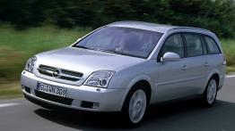 Opel Vectra C Kombi - widok z przodu