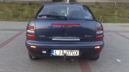 Fiat Brava  - galeria społeczności - tył - reflektory wyłączone