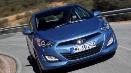 Hyundai i30 II Hatchback 5d - prezentacja w Sevilli - przód - reflektory wyłączone
