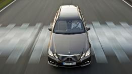 Mercedes E 500 W212 kombi - widok z góry