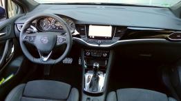 Opel Astra po faceliftingu – mocno się zdziwisz, jak poznasz nowe silniki