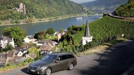 Mercedes E 500 W212 kombi - widok z góry