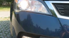 Kia cee´d Hatchback 5d Facelifting - galeria społeczności - prawy przedni reflektor - włączony