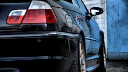 BMW Seria 3 E46 Cabrio - galeria społeczności - tył - reflektory wyłączone