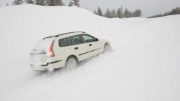 Saab 9-3 SportKombi - prawy bok