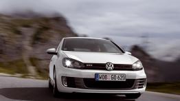 Volkswagen Golf VI GTI - widok z przodu