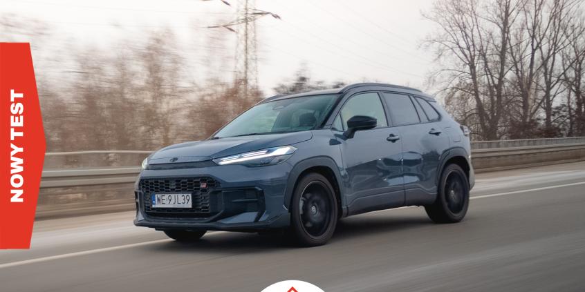 Toyota Corolla Cross GR Sport. Miejska hybryda w groźnym przebraniu | 12 minut