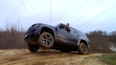 Land Rover Defender 130 - najdłuższy członek rodziny