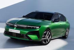 Opel Astra L Sports Tourer Facelifting