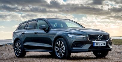 Volvo V60 II  Cross Country Facelifting