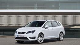 Seat Ibiza V SportTourer Facelifting - widok z przodu