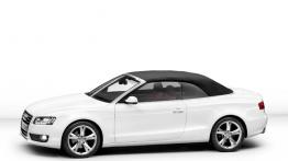 Audi A5 Cabrio - lewy bok