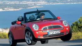 Mini Cabrio - widok z przodu