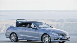 Mercedes Klasa E Cabrio - widok z przodu