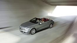 Mercedes Klasa E Cabrio - widok z przodu