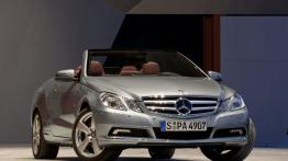 Mercedes Klasa E Cabrio - widok z przodu
