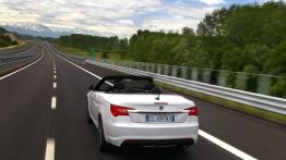 Lancia Flavia Cabrio - widok z tyłu