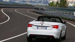 Lancia Flavia Cabrio - widok z tyłu