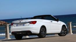 Lancia Flavia Cabrio - widok z tyłu