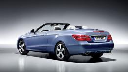 Mercedes Klasa E Cabrio - widok z tyłu