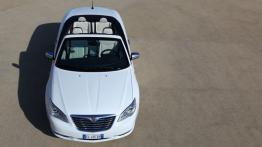 Lancia Flavia Cabrio - widok z góry