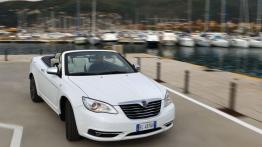 Lancia Flavia Cabrio - widok z przodu