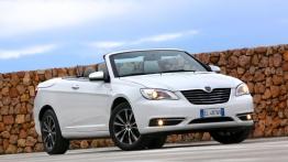 Lancia Flavia Cabrio - widok z przodu