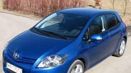 Toyota Auris 1,6 Valvematic - Klasa średnia