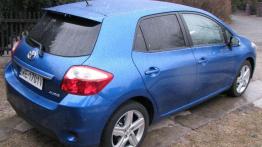 Toyota Auris 1,6 Valvematic - Klasa średnia