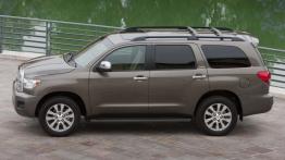 Toyota Sequoia