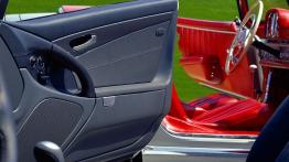Mercedes SL Historia - drzwi pasażera od wewnątrz