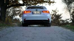 Lexus IS 300h F-Sport - miłość od drugiego wejrzenia