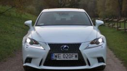 Lexus IS 300h F-Sport - miłość od drugiego wejrzenia