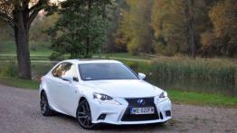 Lexus IS 300h F-Sport - miłość od drugiego wejrzenia