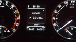 Z Warszawy do Paryża bez tankowania!