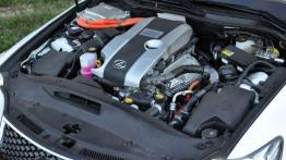 Lexus IS 300h F-Sport - miłość od drugiego wejrzenia
