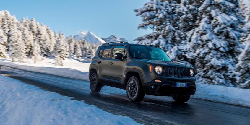 Jeep® Renegade 2018 - lepsza funkcjonalność i łączność ze światem