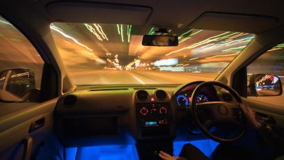 Koniec z driftem i nielegalnymi wyścigami? Prezydent zatwierdza zmiany, choć z zastrzeżeniami