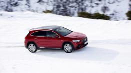 Mercedes-AMG GLA 35 4MATIC - widok z góry