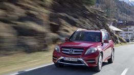 Mercedes GLK 350 4MATIC - widok z przodu