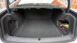 U¿ywane Audi A4 B9 2.0 TDI 190 quattro S Tronic - baga¿nik